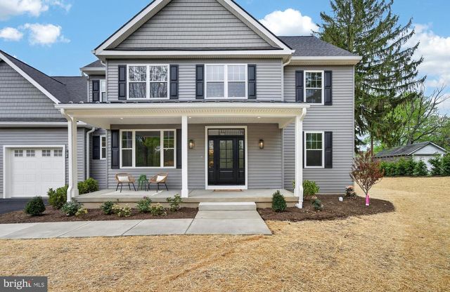 13 RHOADS LN, Media, PA 19063