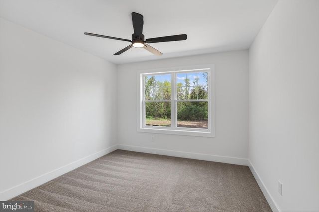 13 RHOADS LN, Media, PA 19063