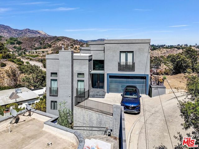 6852 Woody Trail, Los Angeles, CA 90068