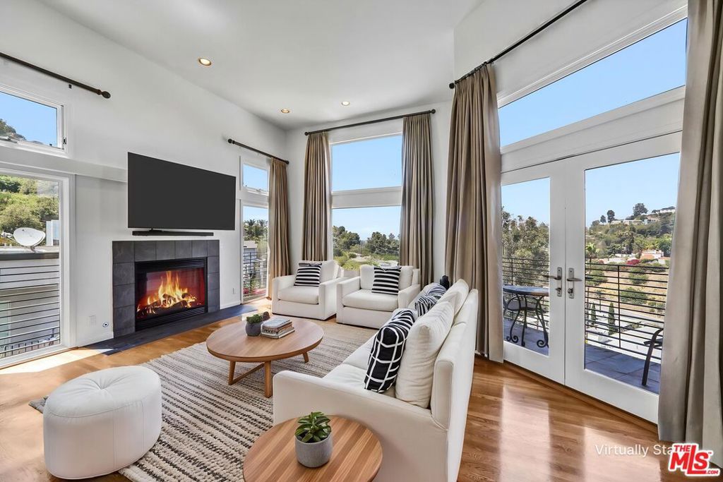 6852 Woody Trail, Los Angeles, CA 90068