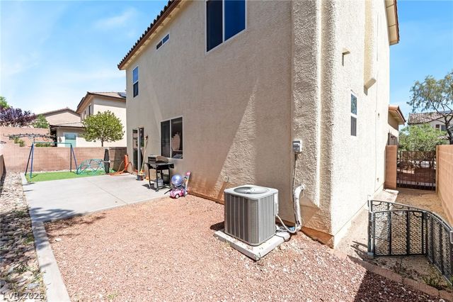 7113 Forest Heights Court, Las Vegas, NV 89166