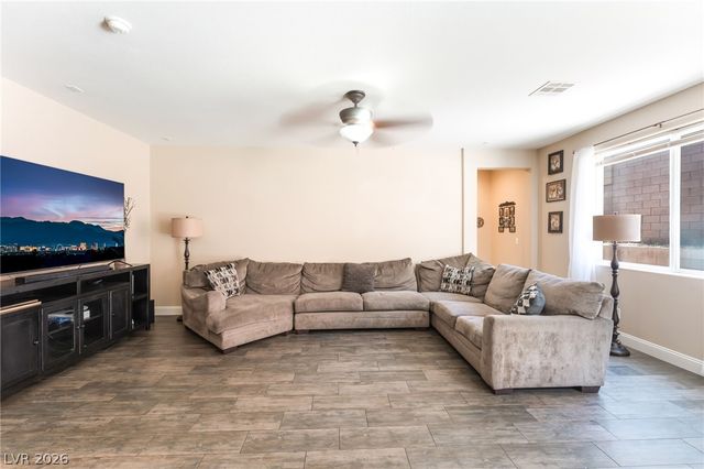 7113 Forest Heights Court, Las Vegas, NV 89166