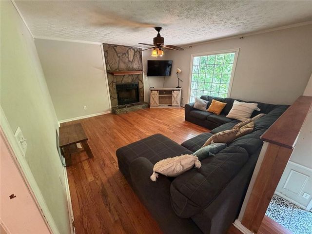 202 Blackhawk Trail, Dallas, GA 30157