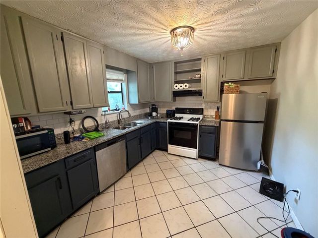 202 Blackhawk Trail, Dallas, GA 30157