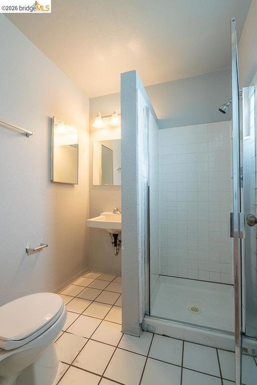 Image 21 of property listing at 3414 64Th Avenue Pl, Oakland, CA 94605