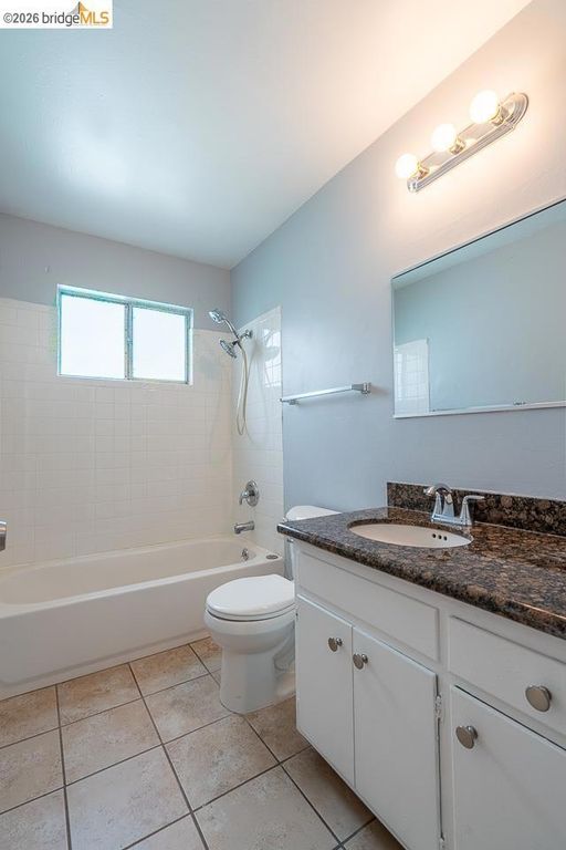 Image 26 of property listing at 3414 64Th Avenue Pl, Oakland, CA 94605