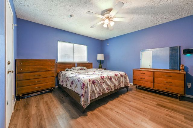 2630 Hollymist Drive, Houston, TX 77084