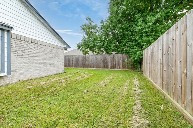 2630 Hollymist Drive, Houston, TX 77084