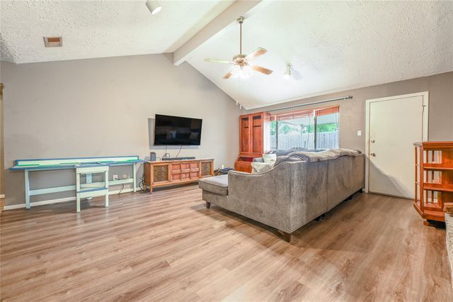 2630 Hollymist Drive, Houston, TX 77084