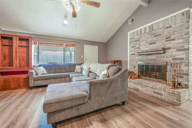 2630 Hollymist Drive, Houston, TX 77084