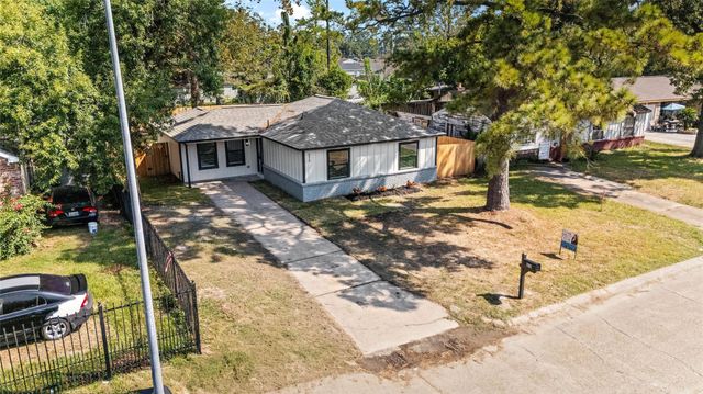 6319 Annunciation Street, Houston, TX 77016