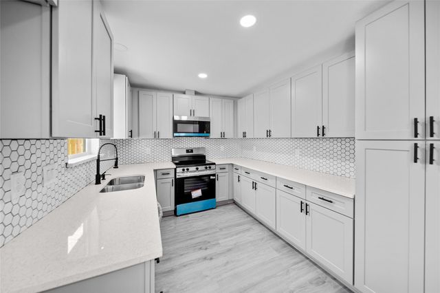 6319 Annunciation Street, Houston, TX 77016