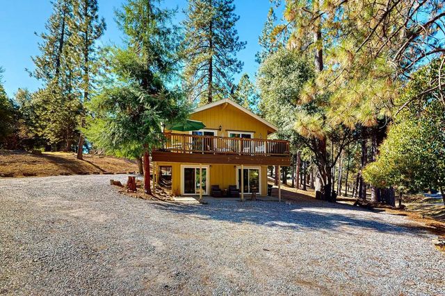 19385 Ferretti Rd., Groveland, CA 95321