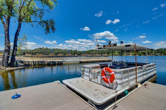 19385 Ferretti Rd., Groveland, CA 95321