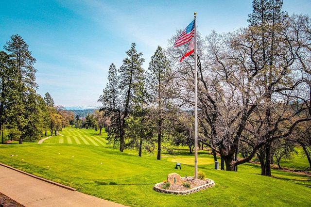 19385 Ferretti Rd., Groveland, CA 95321