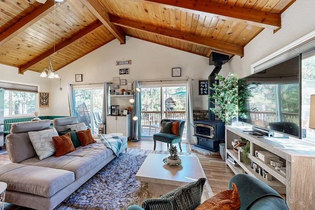 19385 Ferretti Rd., Groveland, CA 95321