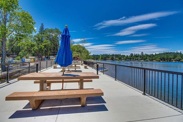 19385 Ferretti Rd., Groveland, CA 95321