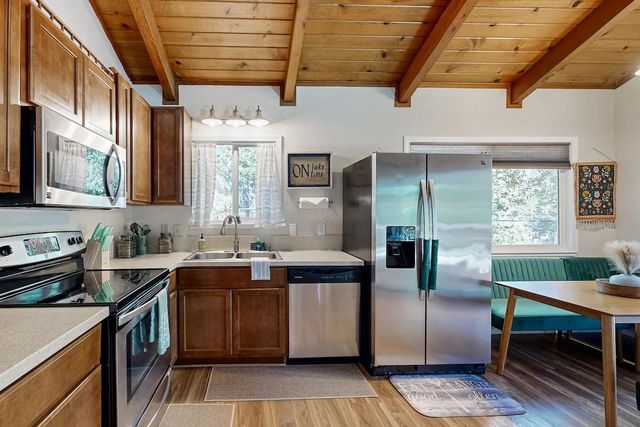 19385 Ferretti Rd., Groveland, CA 95321