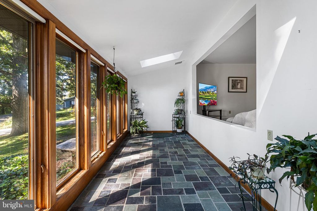 Image 28 of property listing at 91 NEWLIN RD, Parkesburg, PA 19365