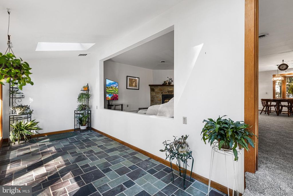 Image 29 of property listing at 91 NEWLIN RD, Parkesburg, PA 19365