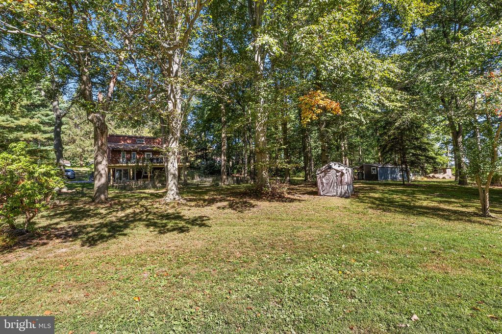 Image 31 of property listing at 91 NEWLIN RD, Parkesburg, PA 19365