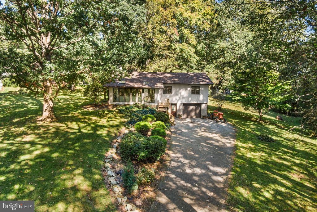 Image 38 of property listing at 91 NEWLIN RD, Parkesburg, PA 19365