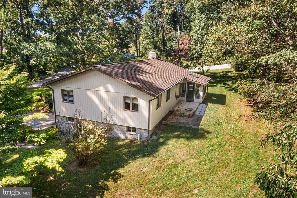 Image 41 of property listing at 91 NEWLIN RD, Parkesburg, PA 19365