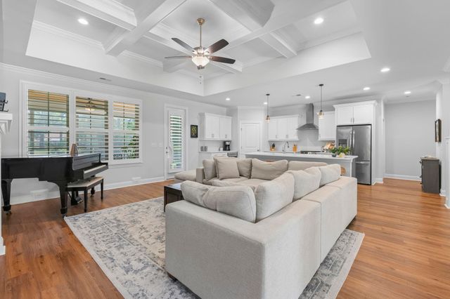 95 Red Tail Hawk Loop, Pawleys Island, SC 29585