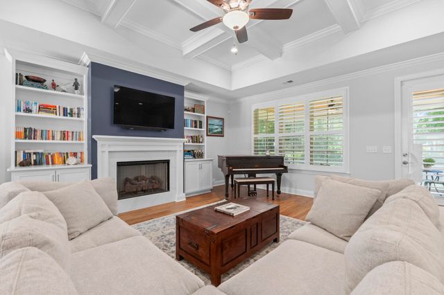 95 Red Tail Hawk Loop, Pawleys Island, SC 29585