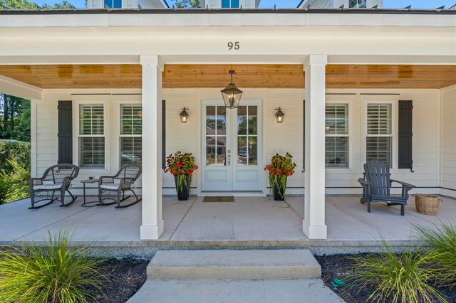 95 Red Tail Hawk Loop, Pawleys Island, SC 29585