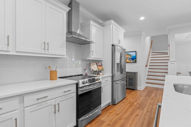 95 Red Tail Hawk Loop, Pawleys Island, SC 29585