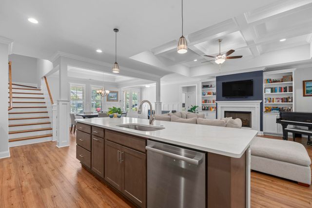 95 Red Tail Hawk Loop, Pawleys Island, SC 29585
