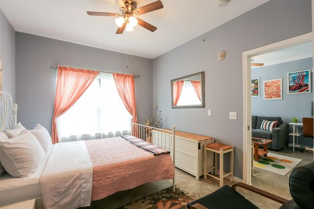 2502 Leon ST 418, Austin, TX 78705