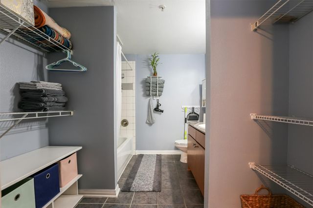 2502 Leon ST 418, Austin, TX 78705