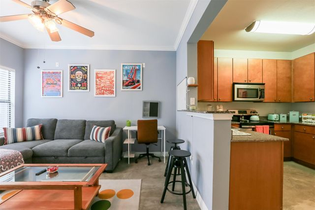 2502 Leon ST 418, Austin, TX 78705