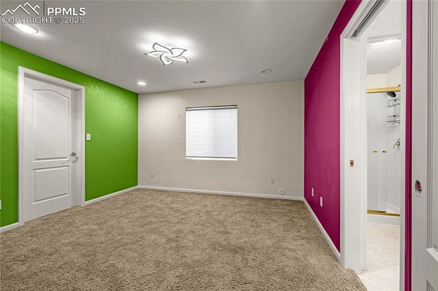 3389 Sugar Pine Way, Colorado Springs, CO 80920