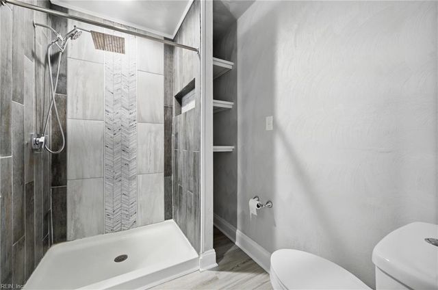 918 Centre AVE, Portsmouth, VA 23704