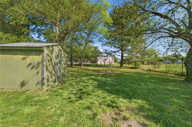 918 Centre AVE, Portsmouth, VA 23704