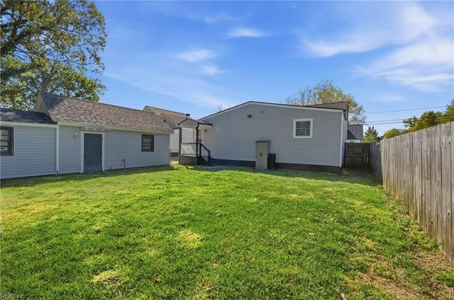 918 Centre AVE, Portsmouth, VA 23704