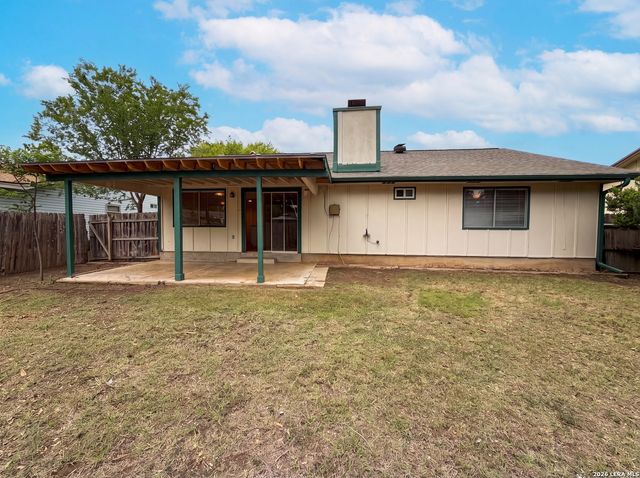528 PECAN DR, Schertz, TX 78154