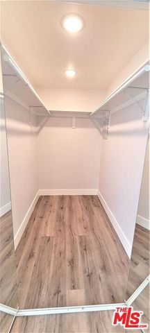 3672 Jasmine Avenue 303, Palms, CA 90034