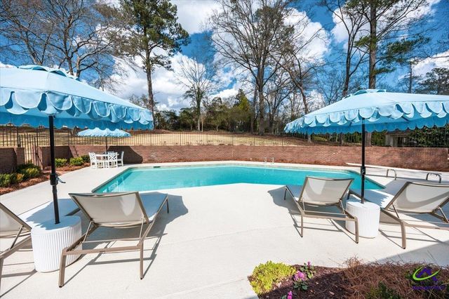 4697 Brae Burn Lane, Macon, GA 31210