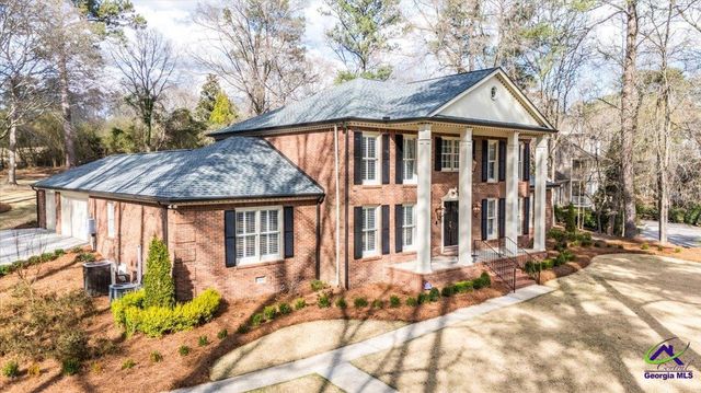 4697 Brae Burn Lane, Macon, GA 31210