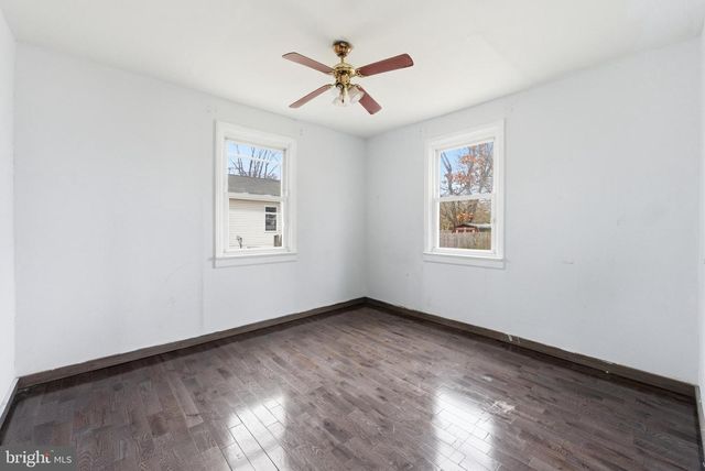 339 MAGNOLIA AVE, West Berlin, NJ 08091