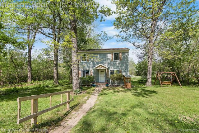 9270 River Valley Road, Hamburg Township, MI 48116