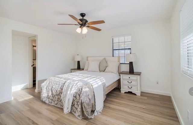 100 N Hinckley Street, Blooming Grove, TX 76626