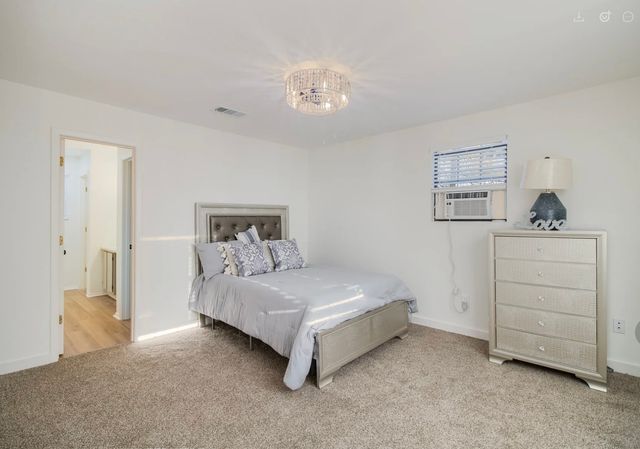 100 N Hinckley Street, Blooming Grove, TX 76626