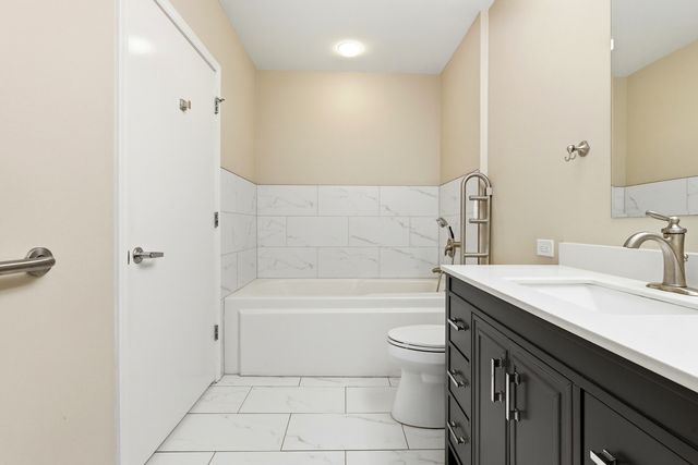 1322 S Prairie Avenue 408, Chicago, IL 60605