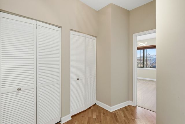 1322 S Prairie Avenue 408, Chicago, IL 60605