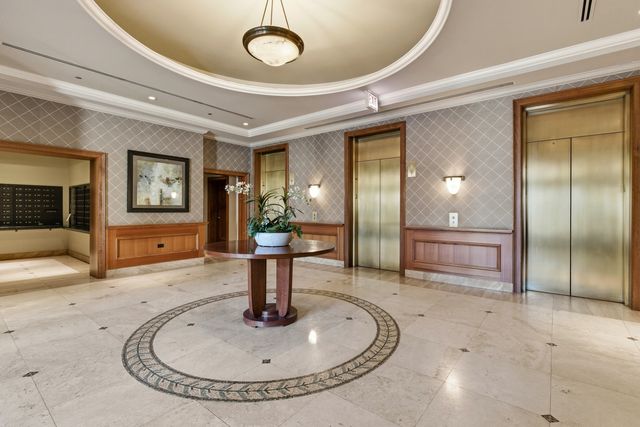 1322 S Prairie Avenue 408, Chicago, IL 60605